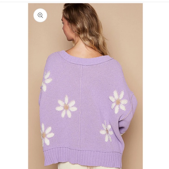 POL Purple V-Neck Sweater with White Daisies - Picture 3 of 7
